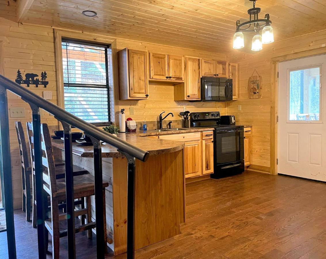 Gatlinburg - Honeymoon Hideaway Villa Eksteriør billede