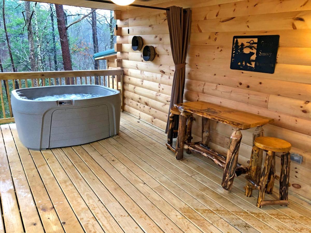 Gatlinburg - Honeymoon Hideaway Villa Eksteriør billede