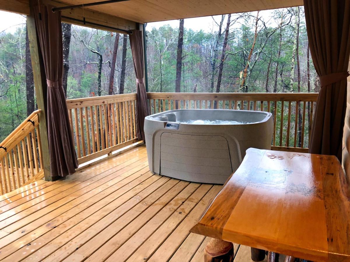 Gatlinburg - Honeymoon Hideaway Villa Eksteriør billede
