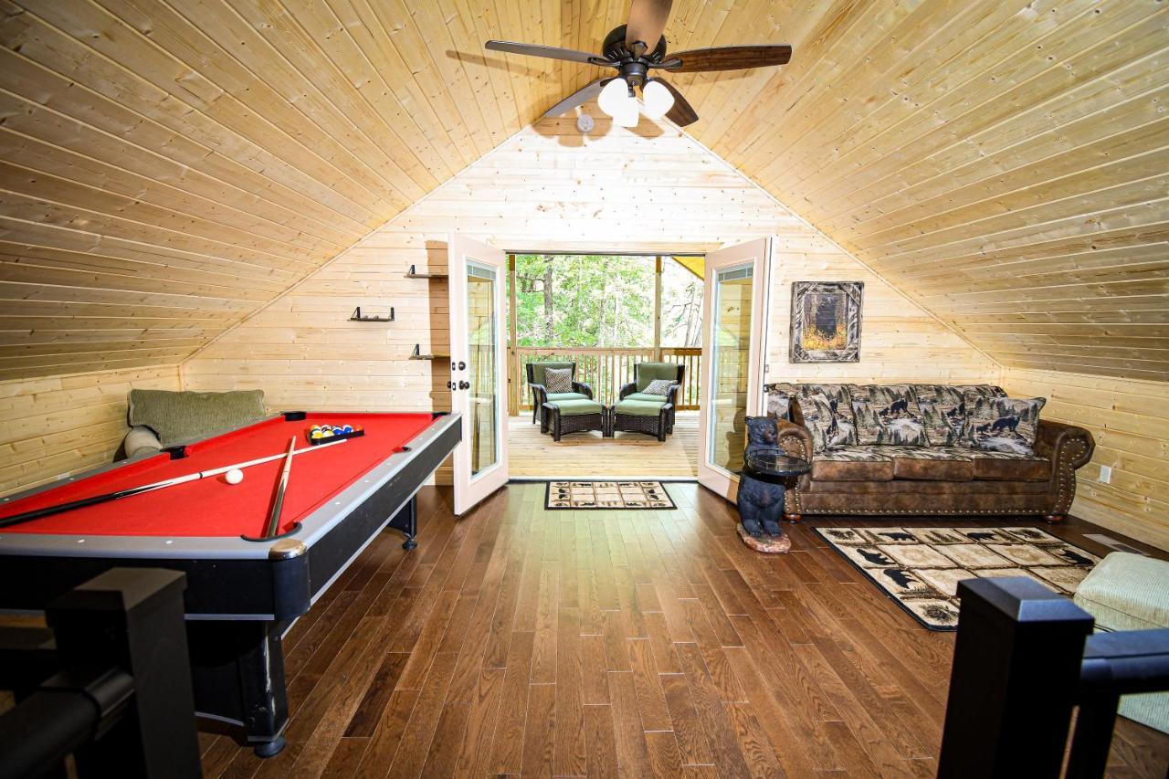 Gatlinburg - Honeymoon Hideaway Villa Eksteriør billede